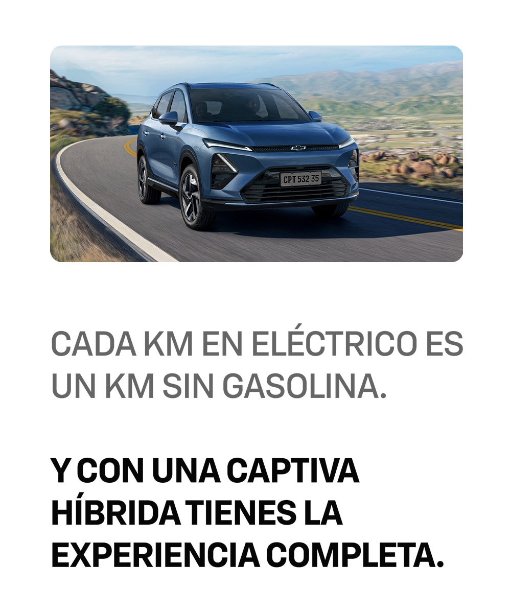 Chevrolet Captiva híbrida circulando en carretera